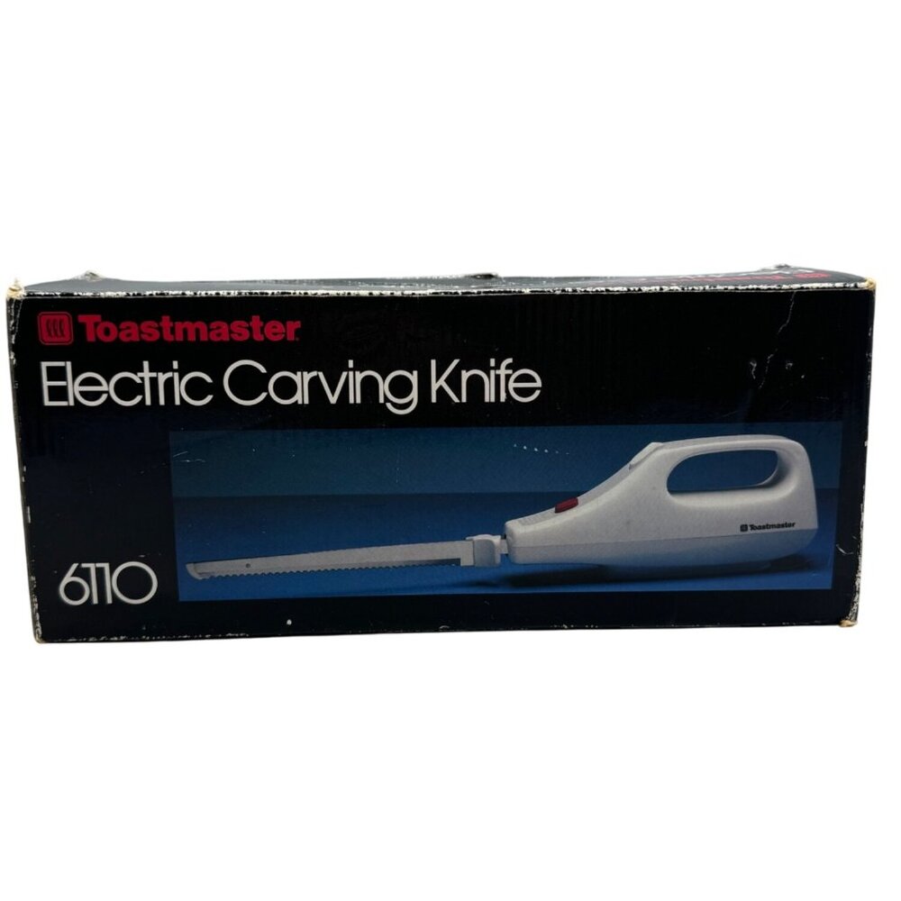 Toastmaster 6110 Electric Carving Knife 8" Stainless Steel Serrated Blades White